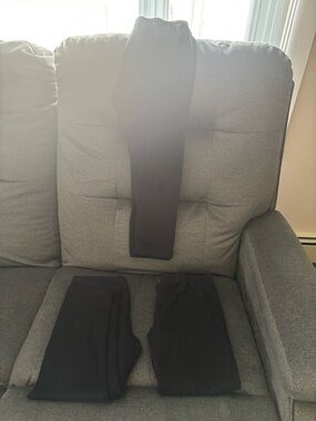 Children’s place Three-Pack Black 3/4 capri Leggings